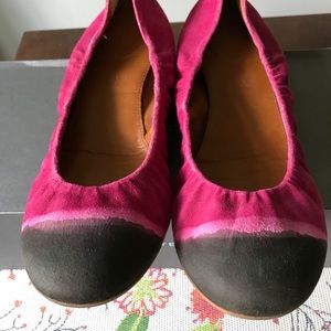 Tie-dye ballet flats